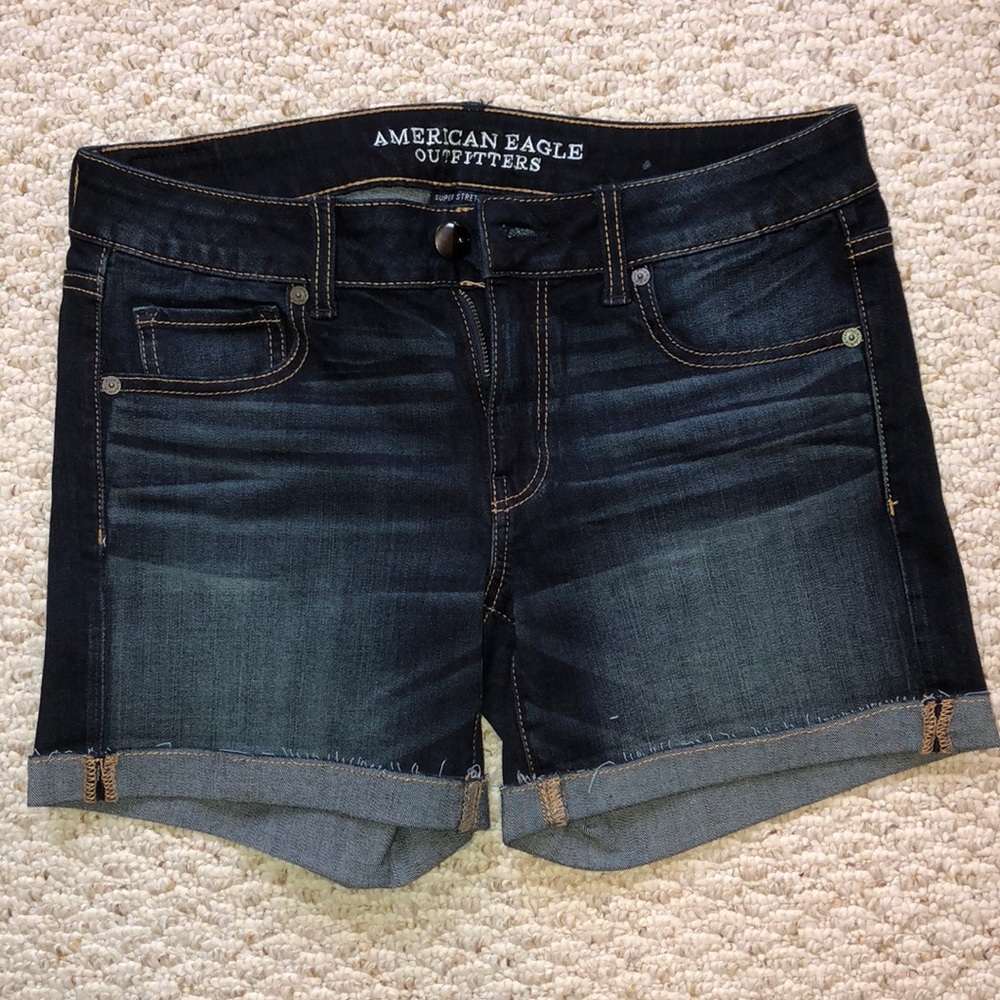 American Eagle Midi Shorts Size 8